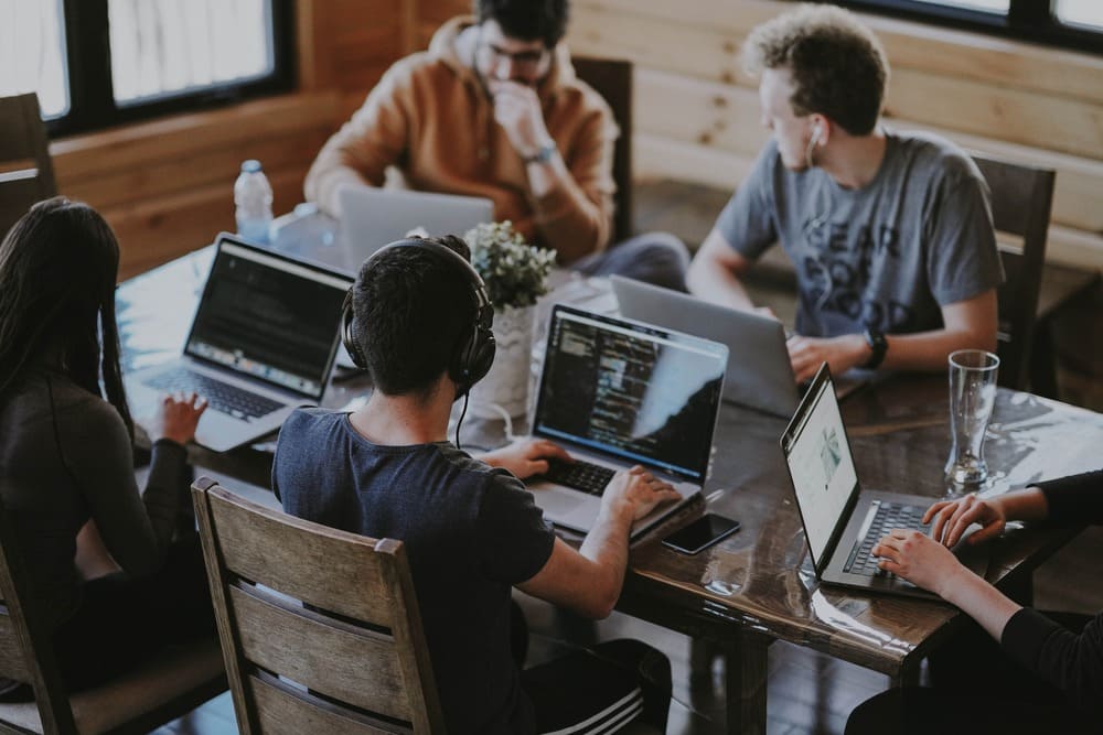 L'équipe de Doowup Agence Digitale assurant la maintenance de votre site